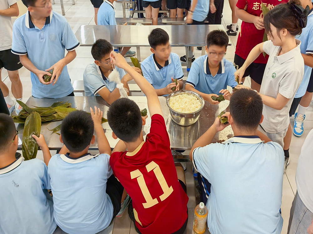 江苏镇江正规青少年素质教育学校联系电话